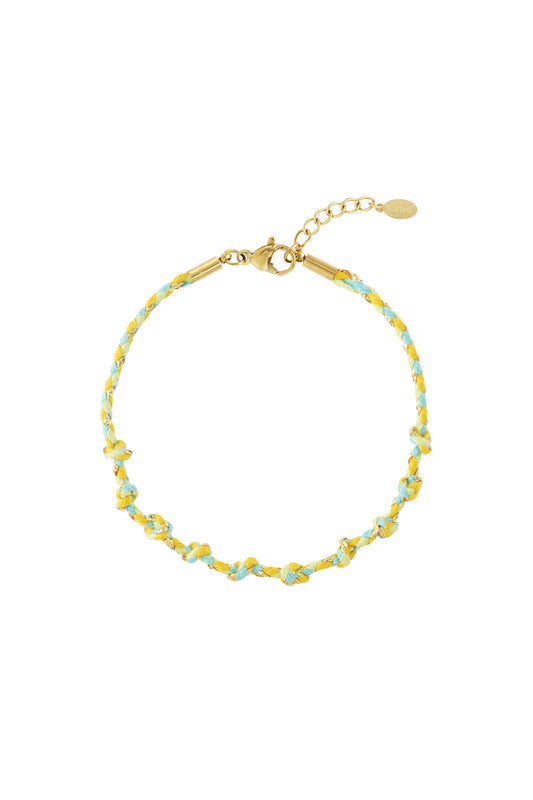 Gevlochten armband met zomerse vibe