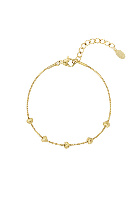 Armband met sierlijke hartjes